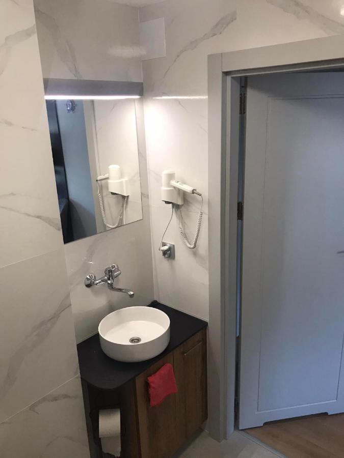 Pokoje Goscinne U Gracjana Władysławowo Exterior foto